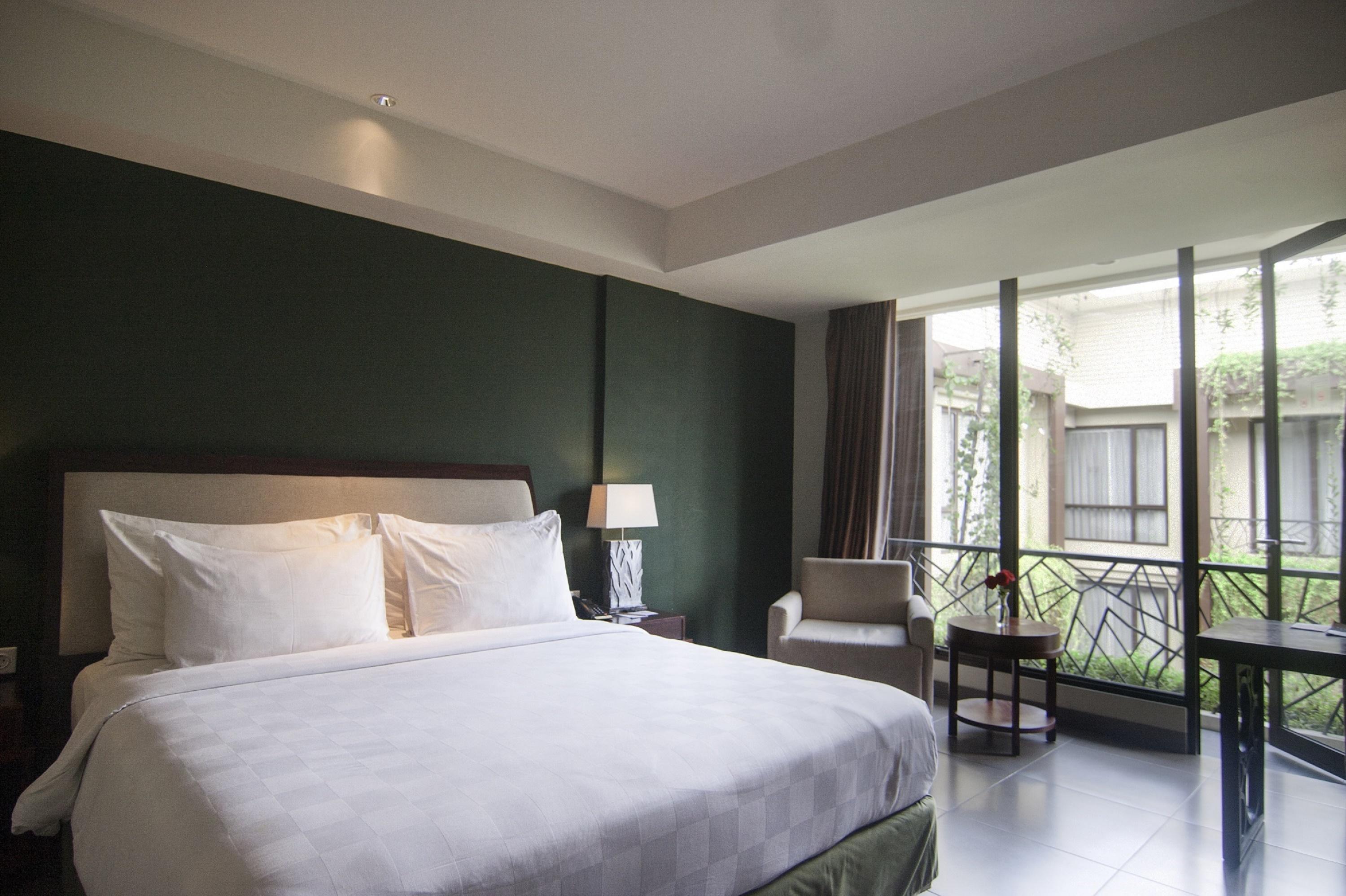 Swiss-Belhotel Rainforest Kuta  Exterior photo