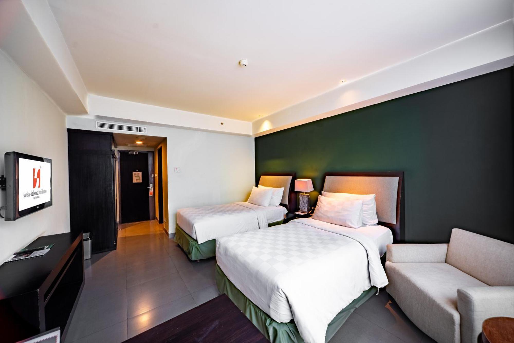 Swiss-Belhotel Rainforest Kuta  Exterior photo