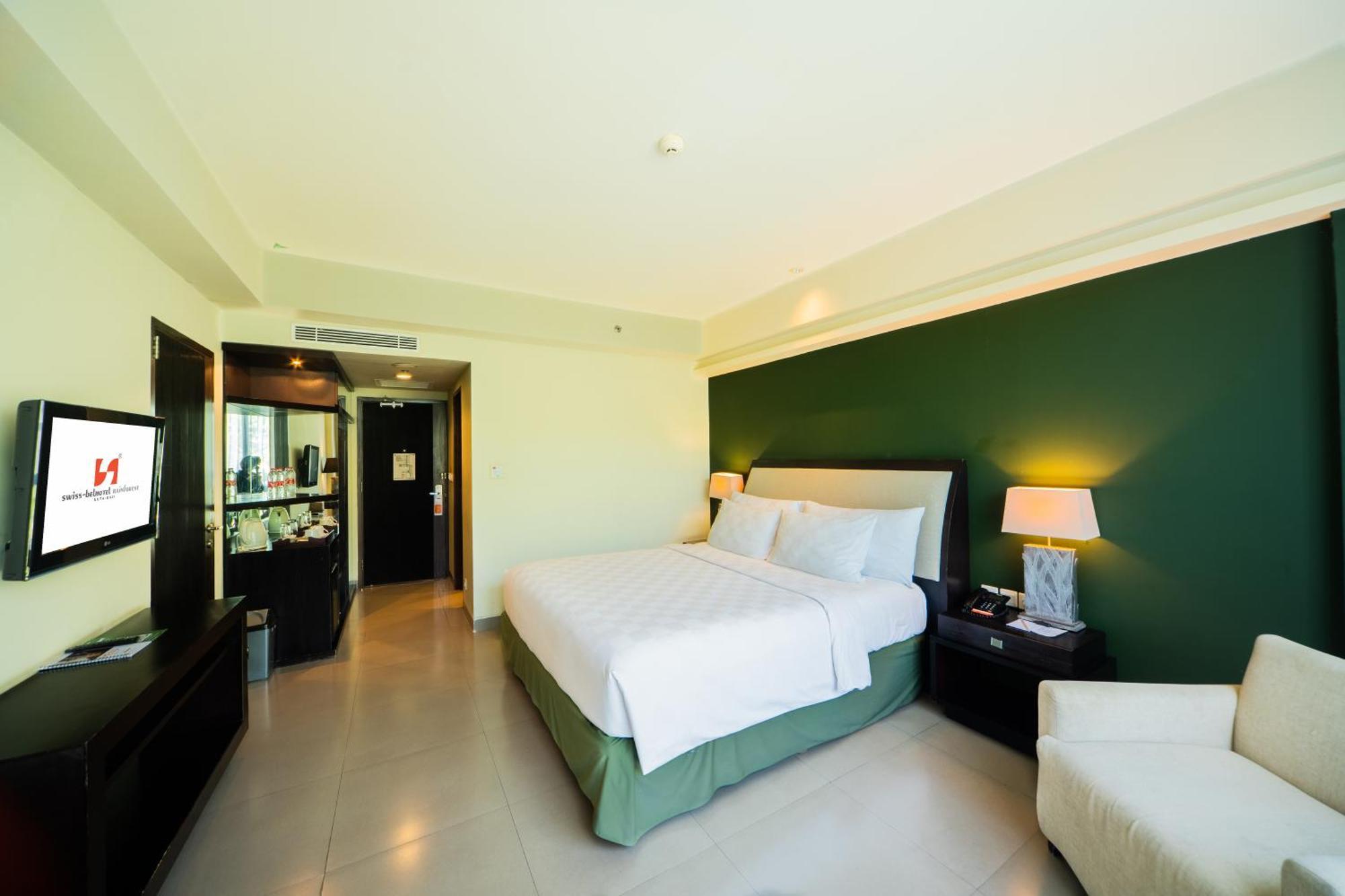 Swiss-Belhotel Rainforest Kuta  Exterior photo